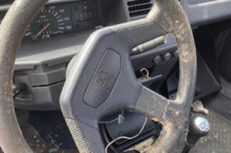 Leve vitre electrique avant droit PEUGEOT 205