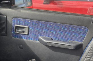 Leve vitre electrique avant droit PEUGEOT 205