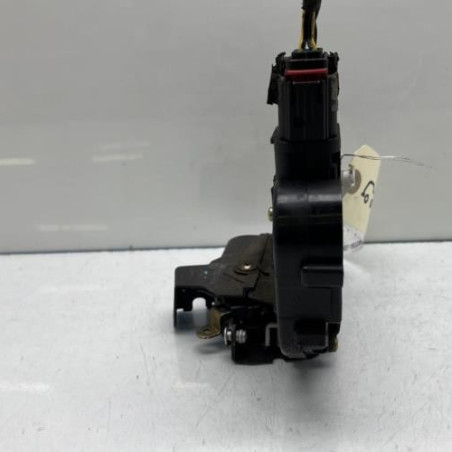 Serrure avant droit VOLVO V 50