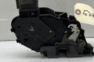 Serrure avant droit VOLVO V 50