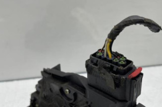 Serrure avant droit VOLVO V 50