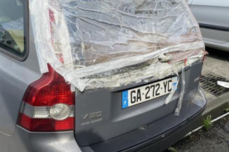 Serrure avant droit VOLVO V 50