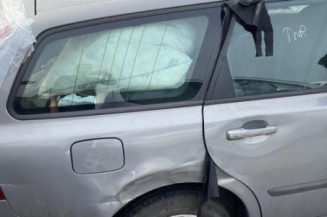 Serrure avant droit VOLVO V 50