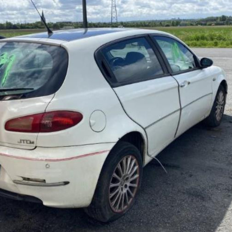 Retroviseur interieur ALFA ROMEO 147 Photo n°6