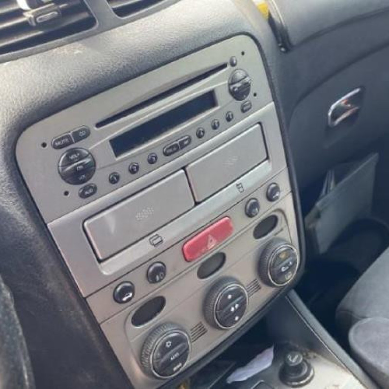 Retroviseur interieur ALFA ROMEO 147 Photo n°15