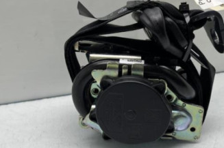Pretensionneur de ceinture arriere gauche PEUGEOT 2008 2
