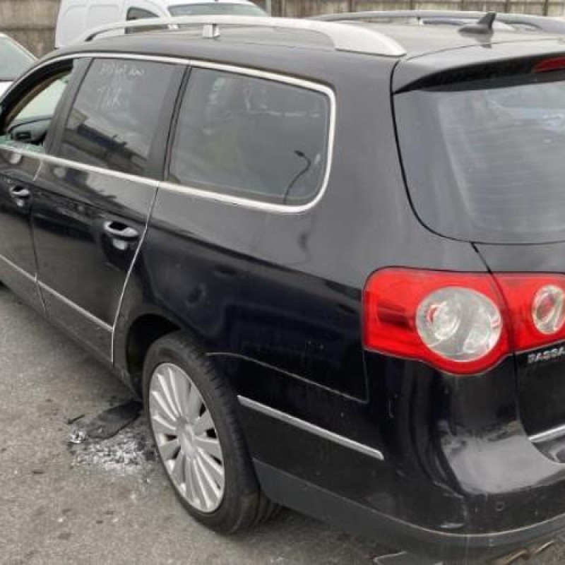 Boitier air bag VOLKSWAGEN PASSAT 5 Photo n°6