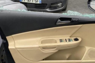 Boitier air bag VOLKSWAGEN PASSAT 5