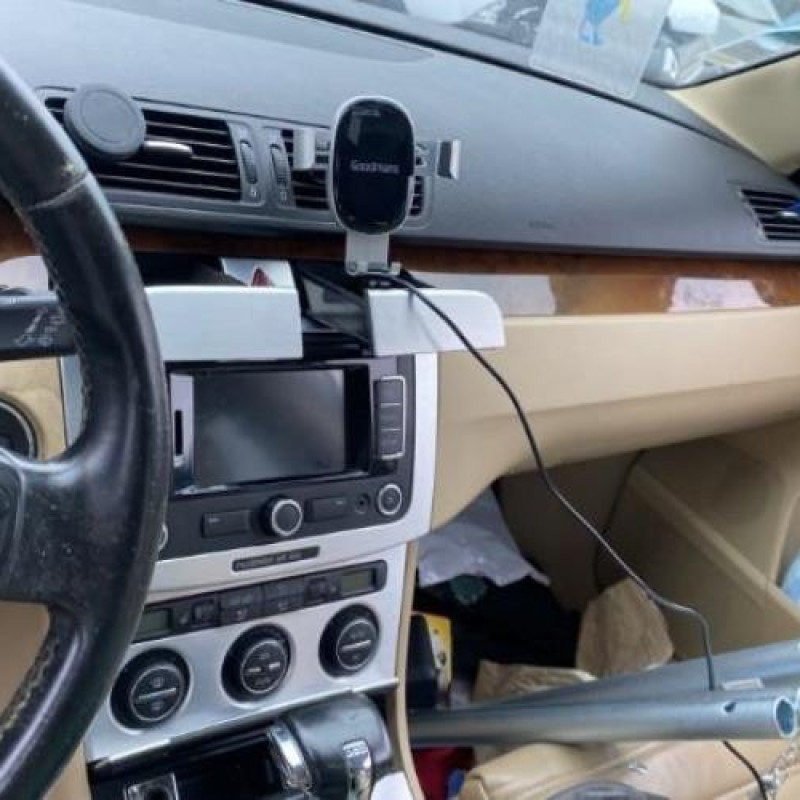 Boitier air bag VOLKSWAGEN PASSAT 5 Photo n°19