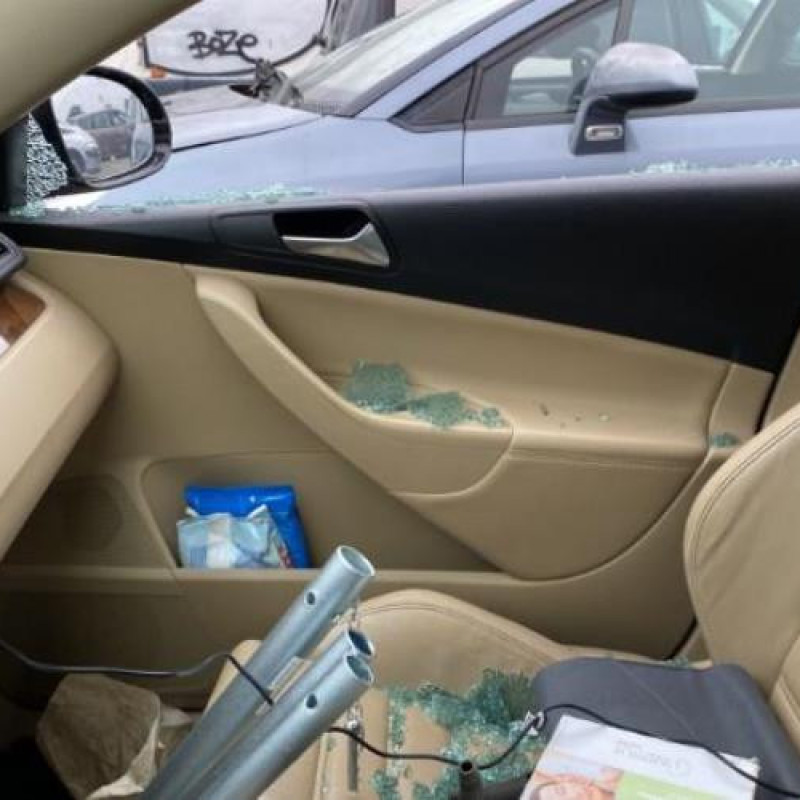 Boitier air bag VOLKSWAGEN PASSAT 5 Photo n°20