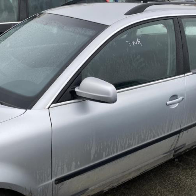 Serrure avant droit VOLKSWAGEN PASSAT 4 Photo n°20