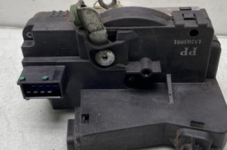 Serrure avant gauche OPEL CORSA C