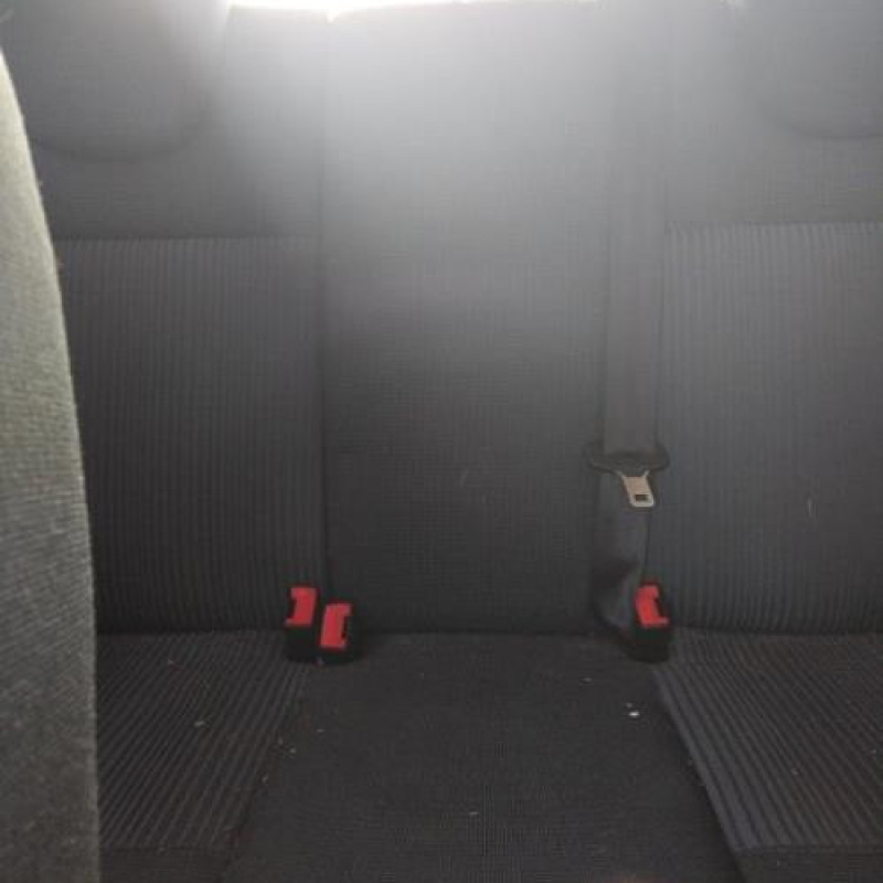 Ceinture arriere gauche FORD FIESTA 6 Photo n°6