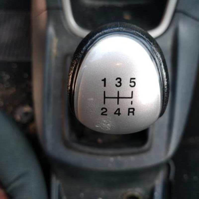 Ceinture arriere gauche FORD FIESTA 6 Photo n°7