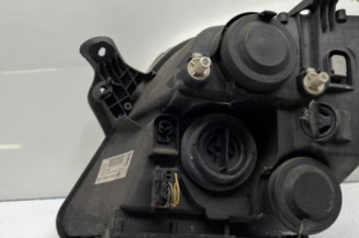 Optique avant principal droit (feux)(phare) OPEL MERIVA A