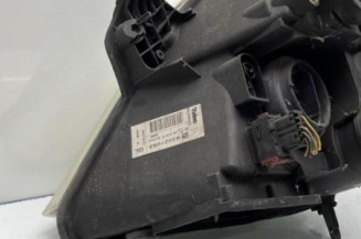 Optique avant principal droit (feux)(phare) OPEL MERIVA A