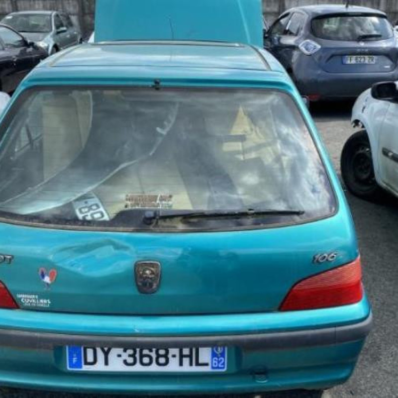 Vitre avant gauche PEUGEOT 106 Photo n°11
