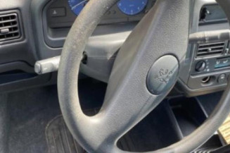 Vitre avant gauche PEUGEOT 106