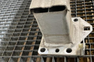 Renfort pare choc avant (traverse) PEUGEOT 308 1