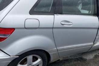Porte arriere droit MERCEDES CLASSE B 245
