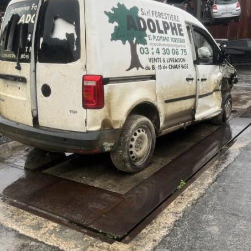 Moteur essuie glace arriere VOLKSWAGEN CADDY 4 Photo n°8