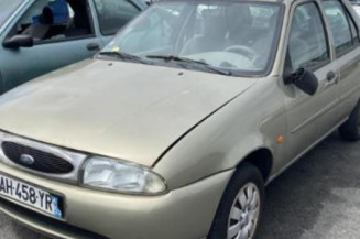 Moteur essuie glace arriere FORD FIESTA 4