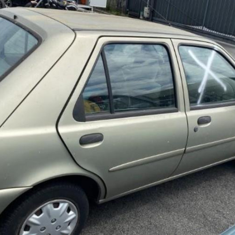 Moteur essuie glace arriere FORD FIESTA 4 Photo n°10