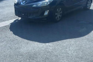Serrure avant gauche PEUGEOT 308 1