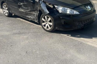 Serrure avant gauche PEUGEOT 308 1