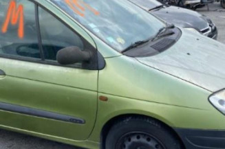 Moteur essuie glace arriere RENAULT SCENIC 1
