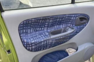 Moteur essuie glace arriere RENAULT SCENIC 1
