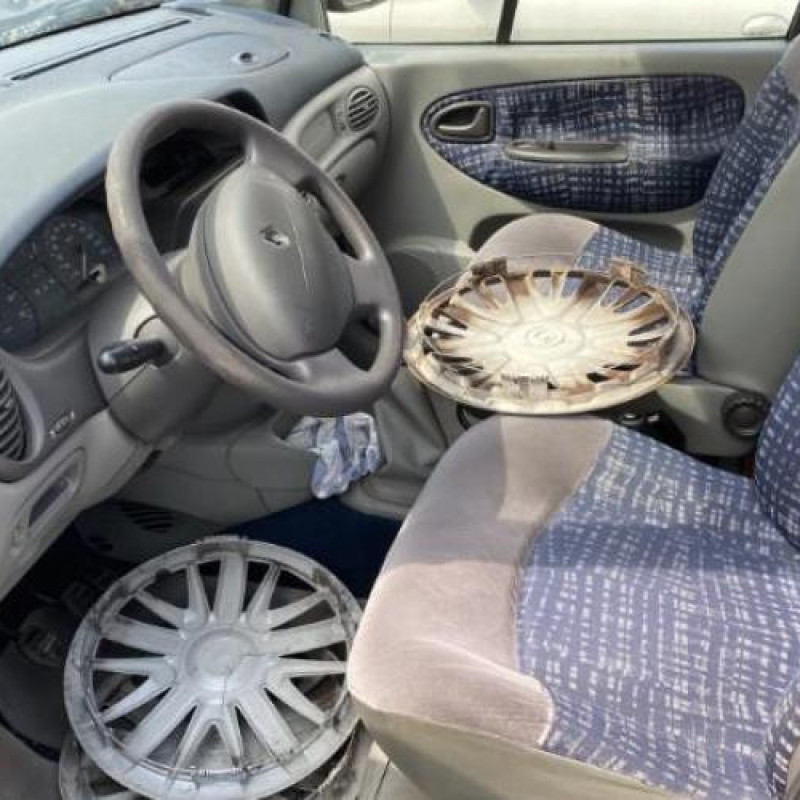Moteur essuie glace arriere RENAULT SCENIC 1 Photo n°16