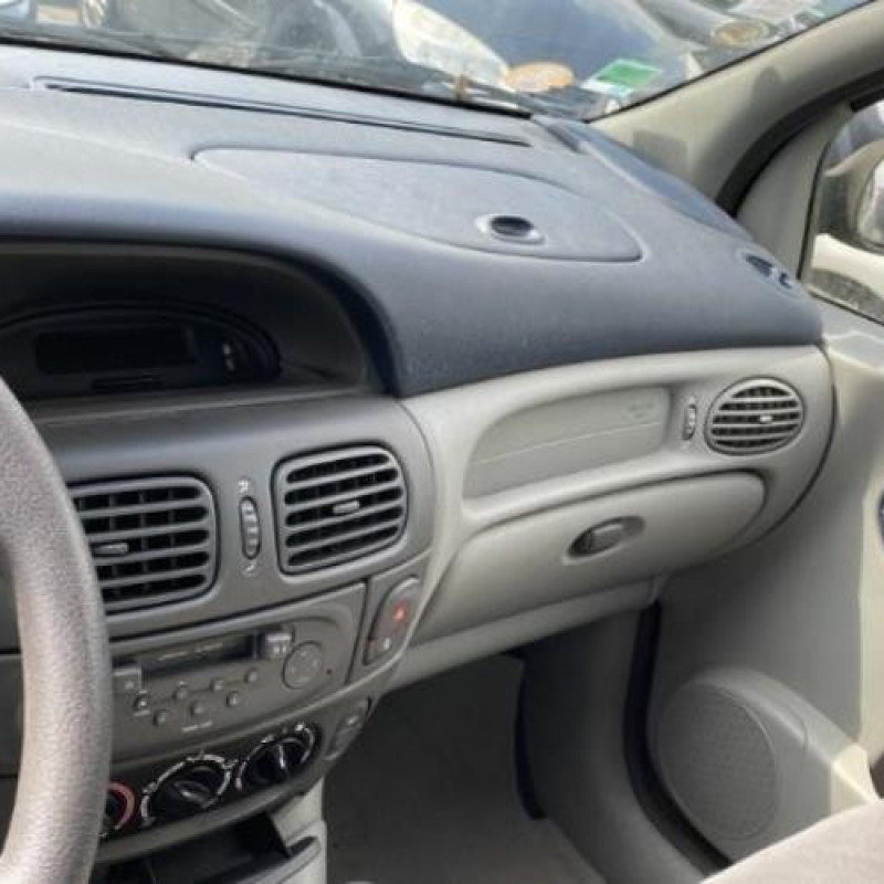 Moteur essuie glace arriere RENAULT SCENIC 1 Photo n°20