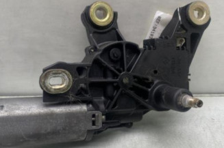 Moteur essuie glace arriere VOLKSWAGEN PASSAT 4 Photo n°1
