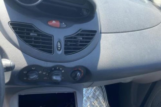 Ceinture arriere gauche RENAULT TWINGO 2
