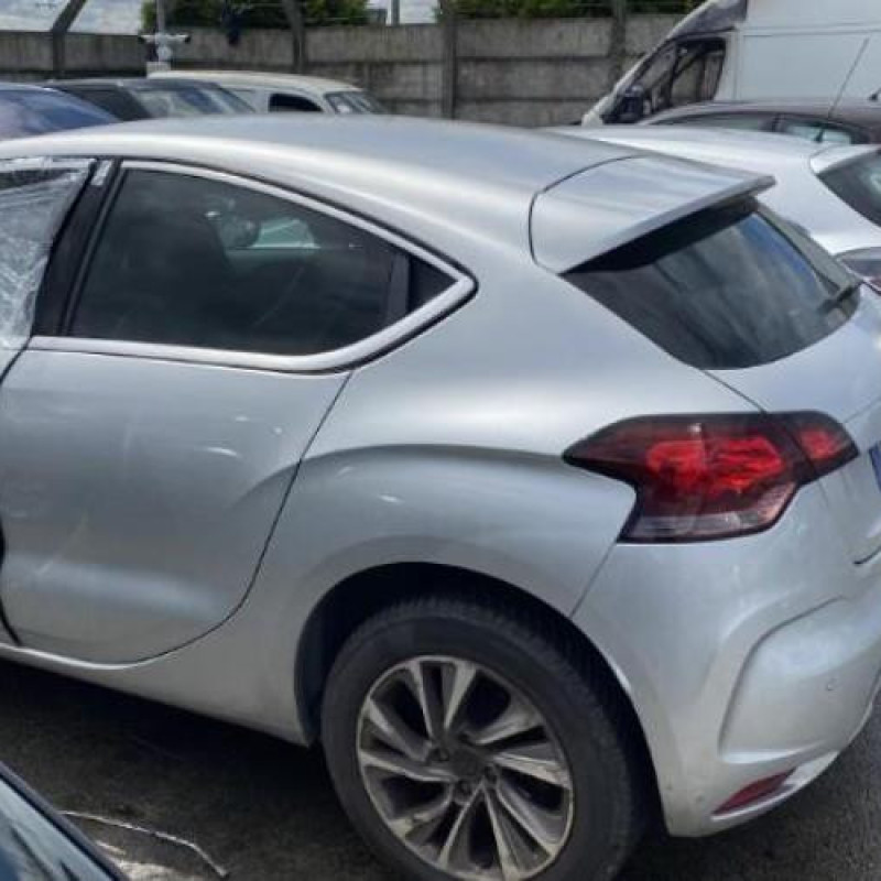 Pretensionneur de ceinture avant droit CITROEN DS4 Photo n°14