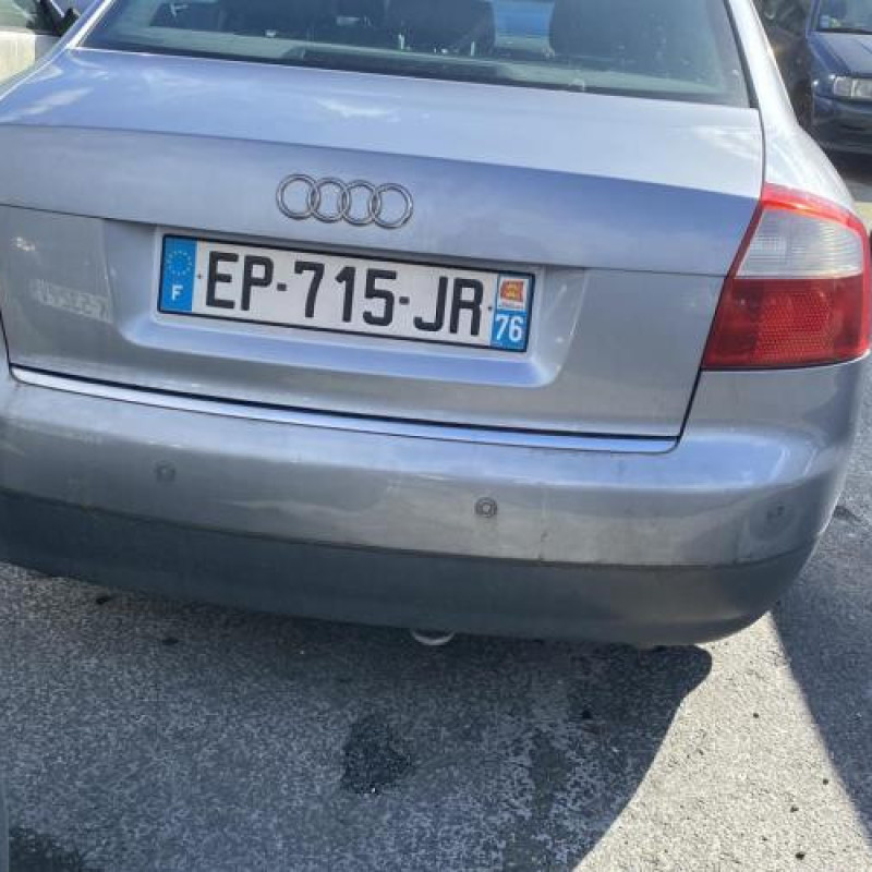 Feu arriere principal gauche (feux) AUDI A4 2 Photo n°17