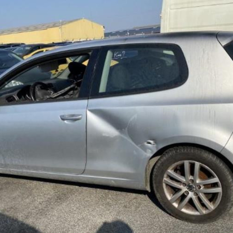 Feu arriere principal droit (feux) VOLKSWAGEN GOLF 6 Photo n°10