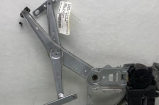 Leve vitre electrique avant gauche OPEL CORSA C Photo n°1