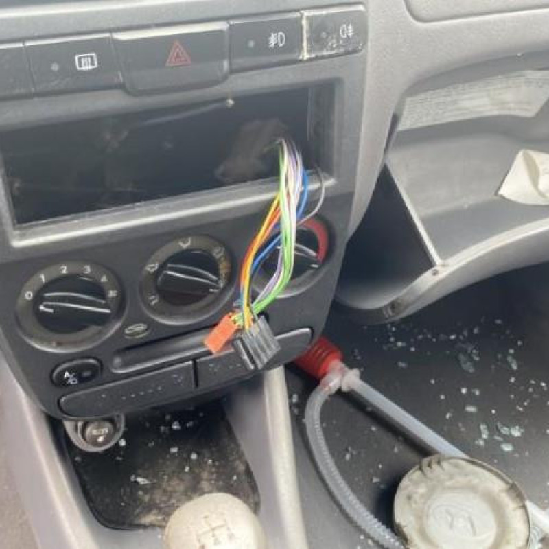 Feu arriere principal droit (feux) HYUNDAI ACCENT 2 Photo n°17