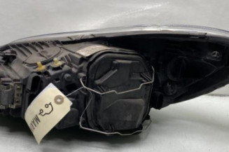 Optique avant principal droit (feux)(phare) VOLVO C 30