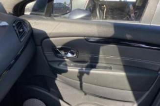 Lecteur de carte (neiman) RENAULT SCENIC 3