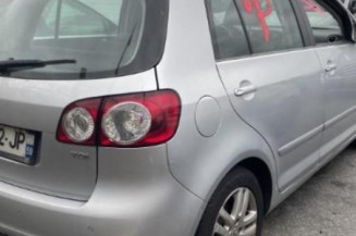 Moteur essuie glace avant droit VOLKSWAGEN GOLF PLUS