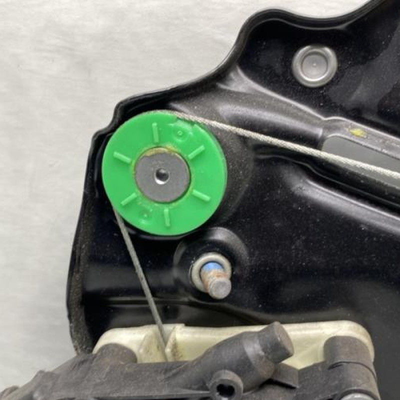 Leve vitre electrique arriere droit VOLKSWAGEN EOS Photo n°4
