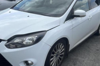 Moteur essuie glace avant droit FORD FOCUS 3