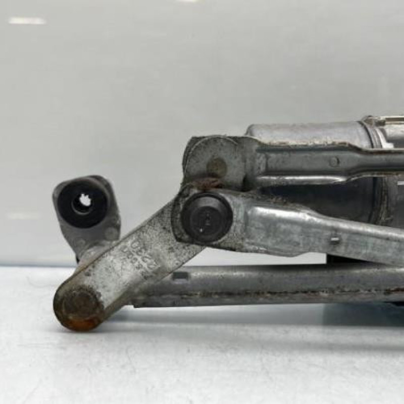 Moteur essuie glace avant VOLKSWAGEN SCIROCCO 3 Photo n°4