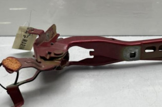 Charniere de capot PEUGEOT 2008 2