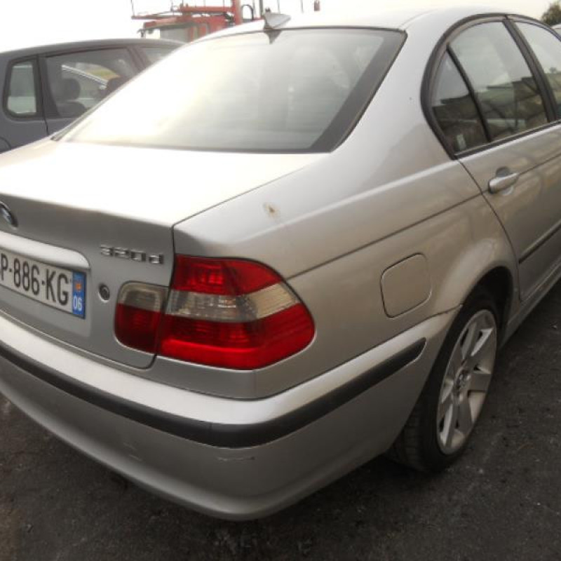 Malle/Hayon arriere BMW SERIE 3 E46 Photo n°8