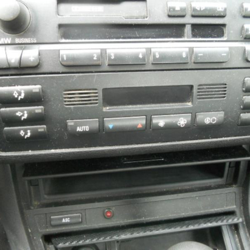 Malle/Hayon arriere BMW SERIE 3 E46 Photo n°11