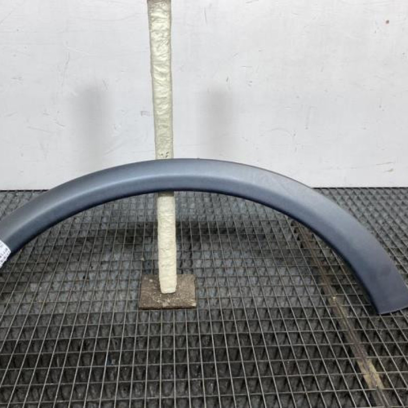 Extension d'aile arriere droit VOLVO C 30 Photo n°1